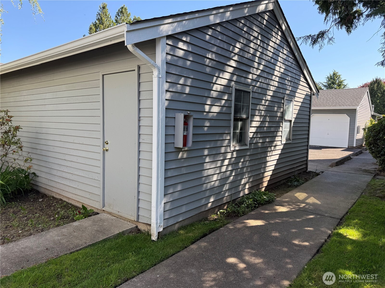 23960 58th Court #D-1, Kent, WA 99032