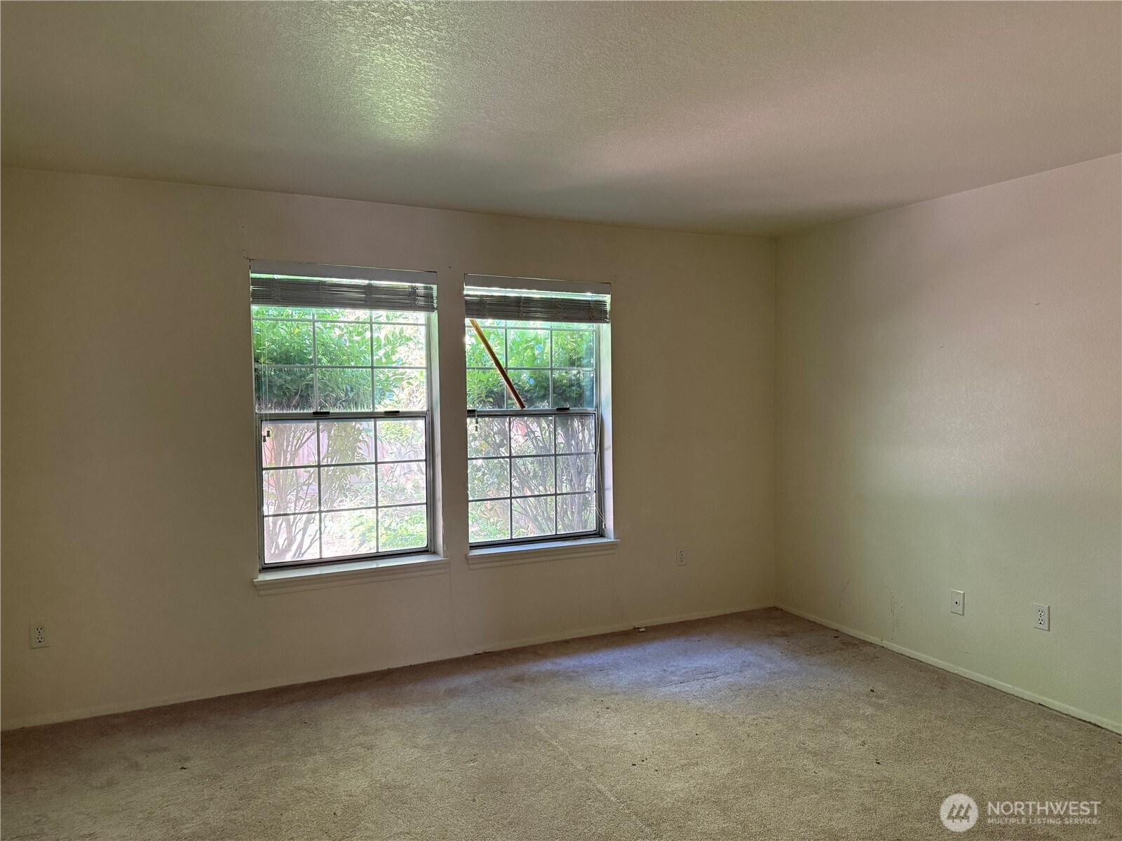 23960 58th Court #D-1, Kent, WA 99032