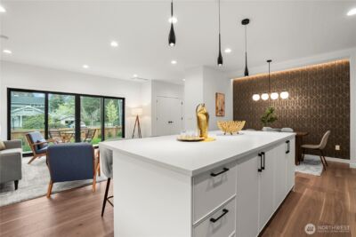 13022 Corliss Avenue N, Seattle, WA 98133 - Photo 14