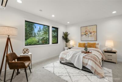 13022 Corliss Avenue N, Seattle, WA 98133 - Photo 29
