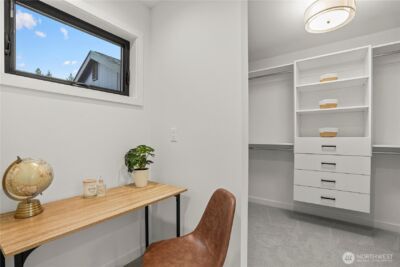 13022 Corliss Avenue N, Seattle, WA 98133 - Photo 30