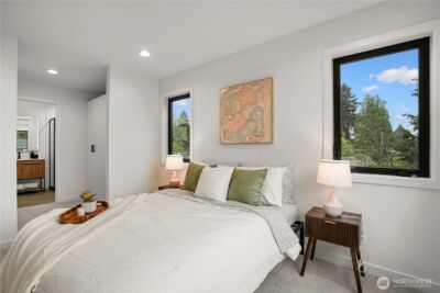 13022 Corliss Avenue N, Seattle, WA 98133 - Photo 36