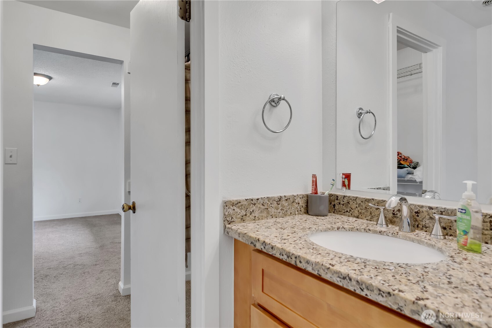2419 Carlsbad Court , Puyallup, WA 98374