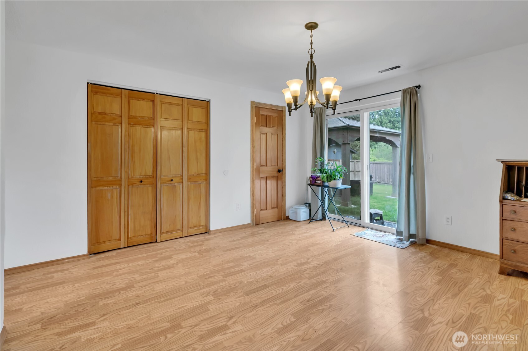 2419 Carlsbad Court , Puyallup, WA 98374