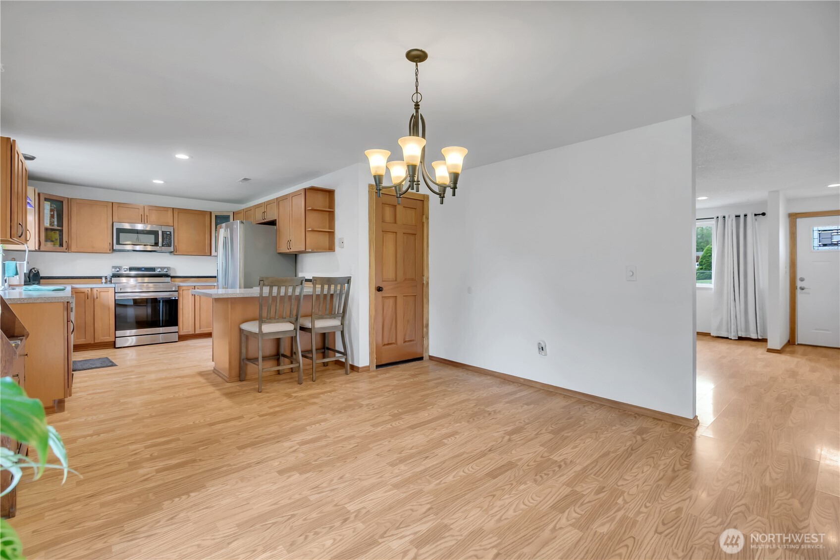 2419 Carlsbad Court , Puyallup, WA 98374