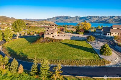 265 Proctor Blvd , Manson, WA 98831