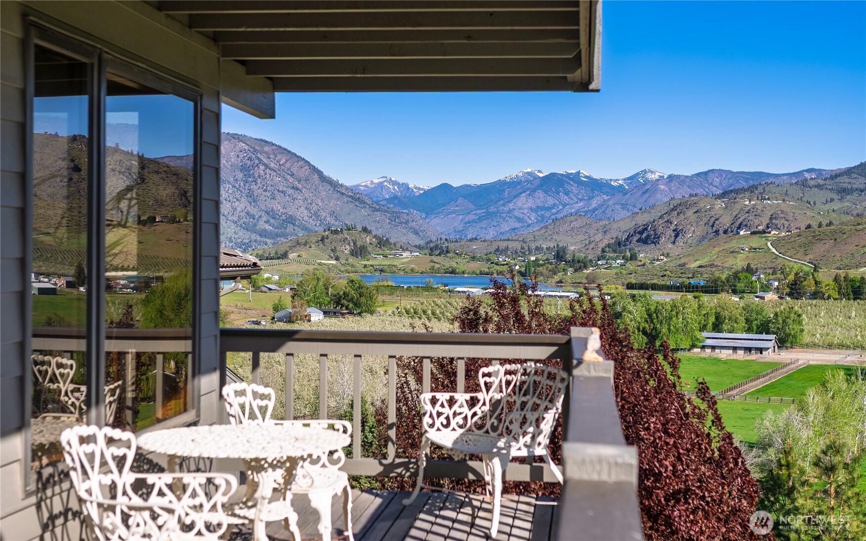 265 Proctor Blvd , Manson, WA 98831