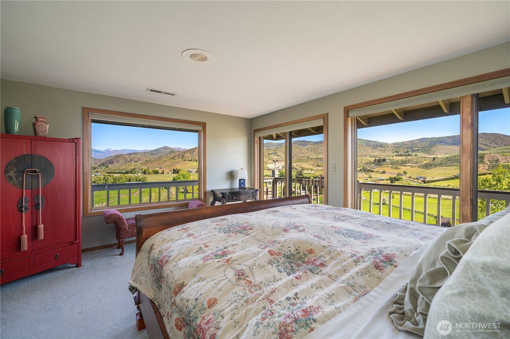 265 Proctor Blvd , Manson, WA 98831