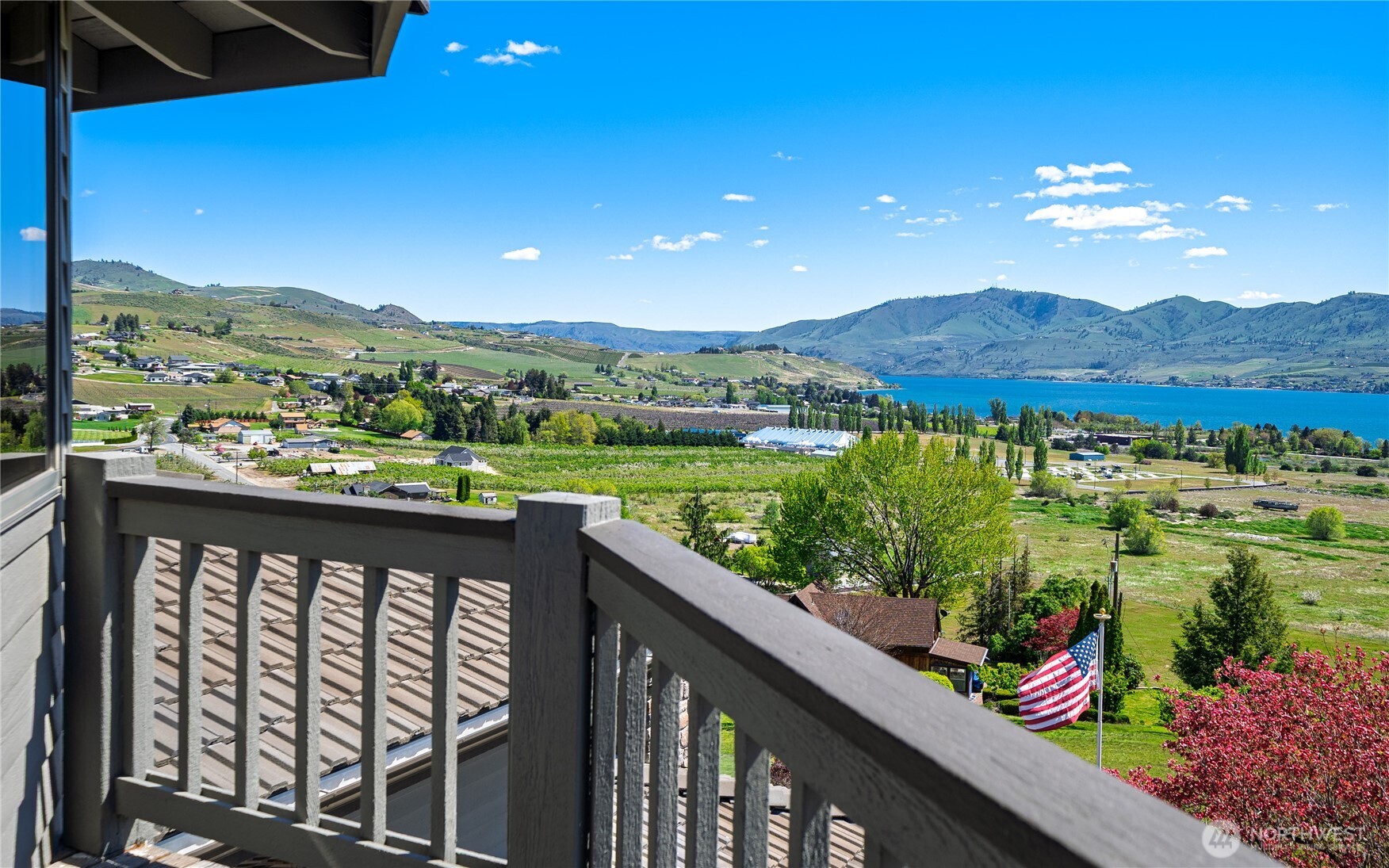 265 Proctor Blvd , Manson, WA 98831
