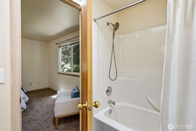 368 NW Grandstand Street , Bremerton, WA 98311 - Photo 16