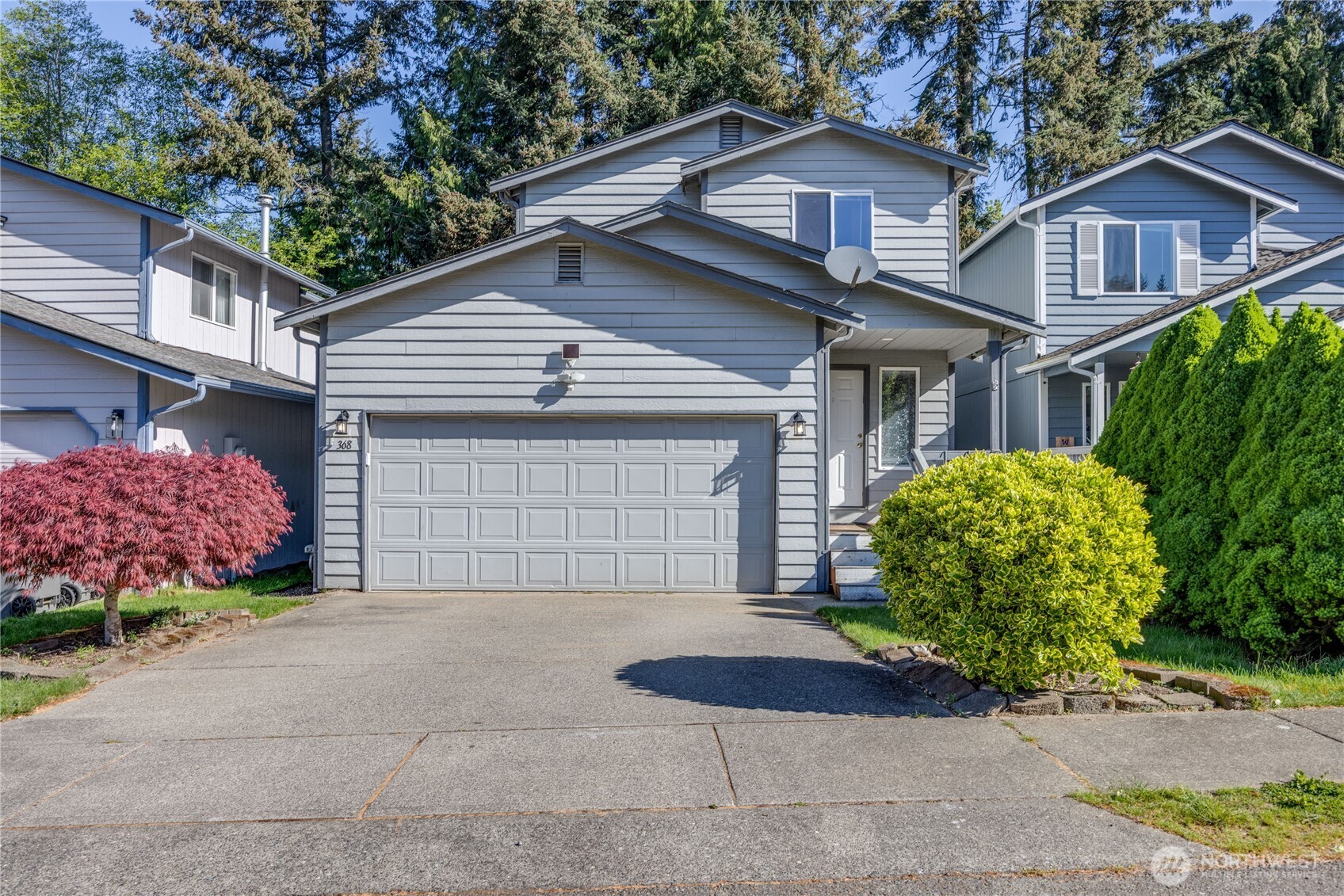 368 NW Grandstand Street , Bremerton, WA 98311