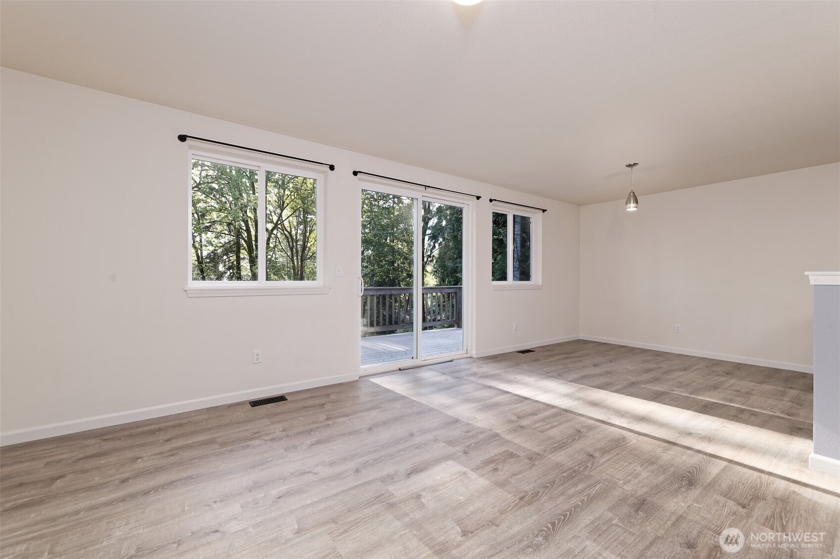 150 E Panorama Drive , Shelton, WA 98584
