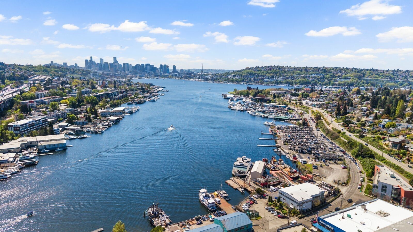 4028 5th Avenue NE, Seattle, WA 98105