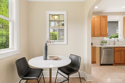 2523 32nd Avenue S, Seattle, WA 98144 - Photo 9