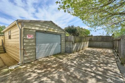 22617 108th SE, Kent, WA 98031-2665 - Photo 4