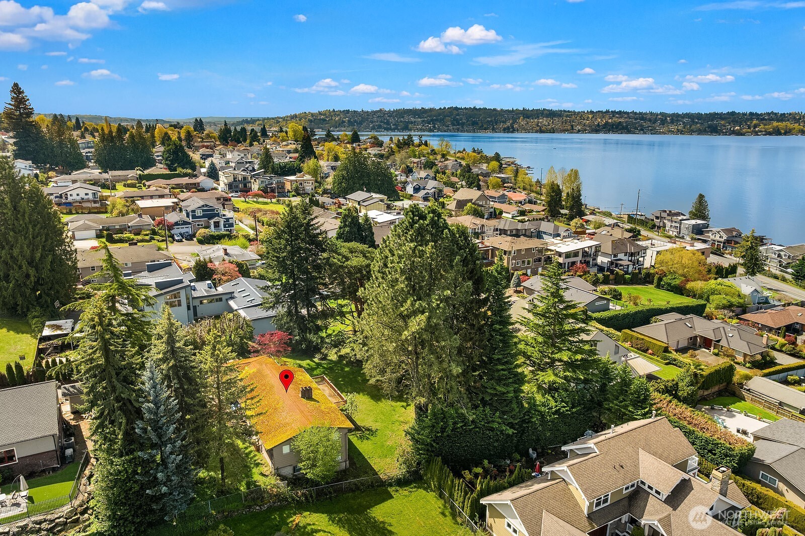 3737 Park Avenue N, Renton, WA 98056