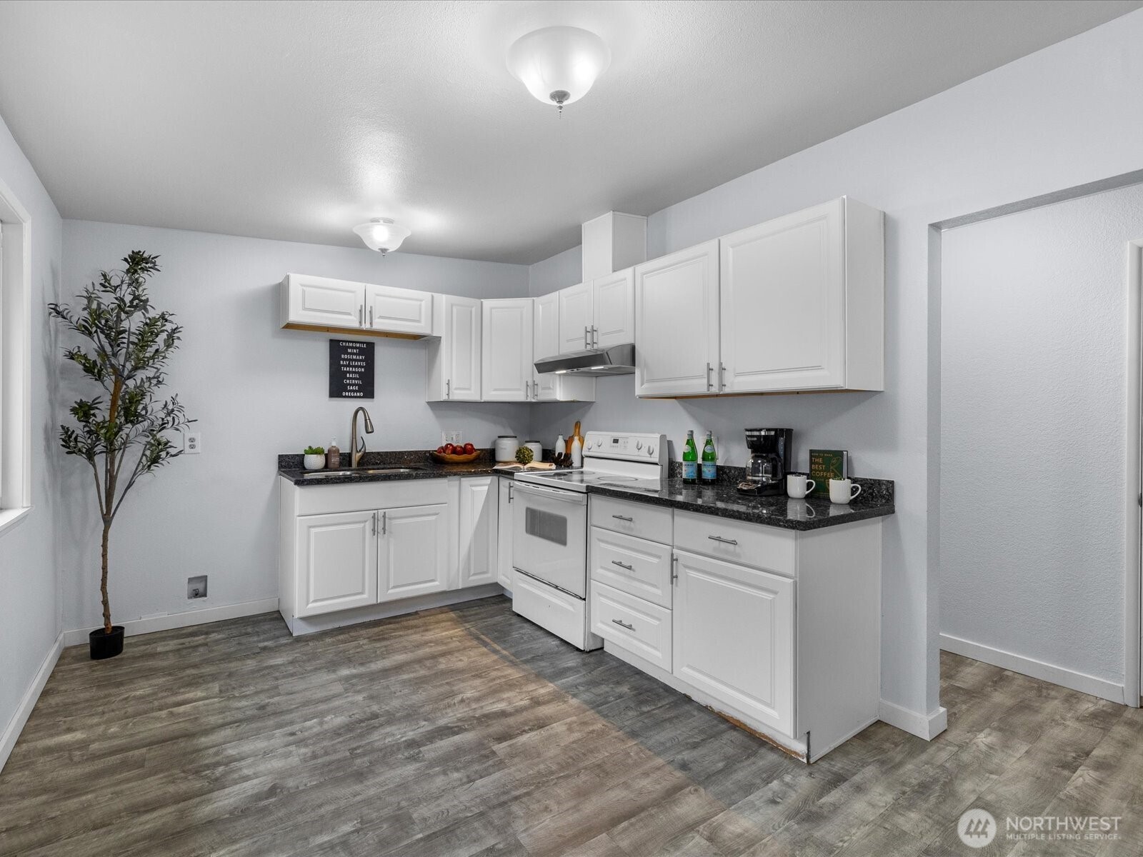 4911 97th Street E, Tacoma, WA 98446