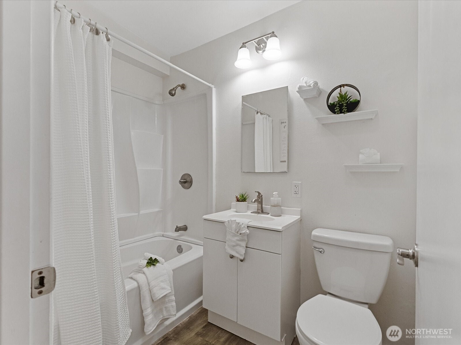 4911 97th Street E, Tacoma, WA 98446