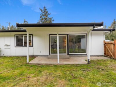 4911 97th Street E, Tacoma, WA 98446 - Photo 2