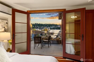 2339 Fairview Avenue E #L, Seattle, WA 98102 - Photo 20