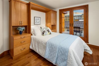 2339 Fairview Avenue E #L, Seattle, WA 98102 - Photo 24