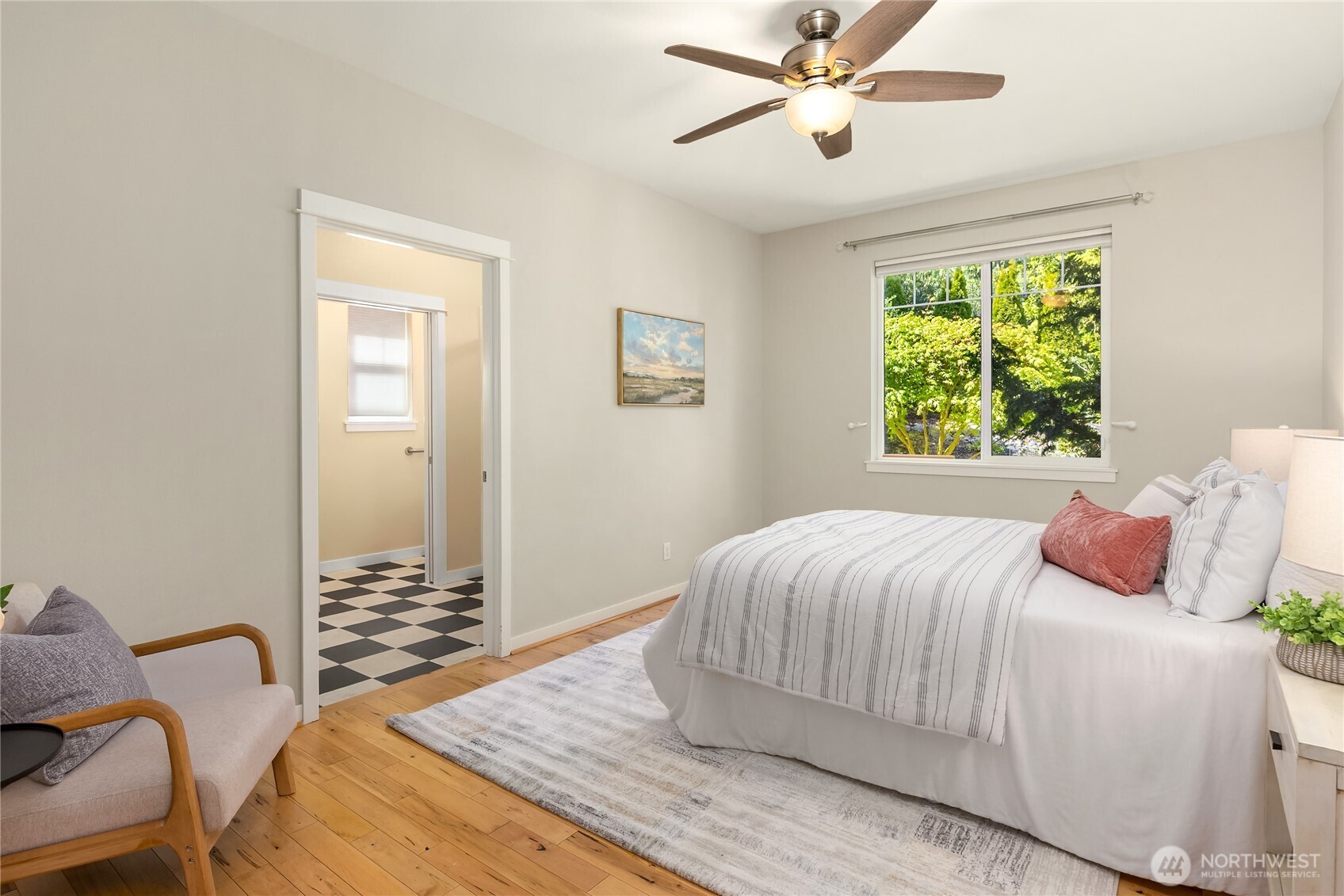 20367 Fortune Place NE, Poulsbo, WA 98370