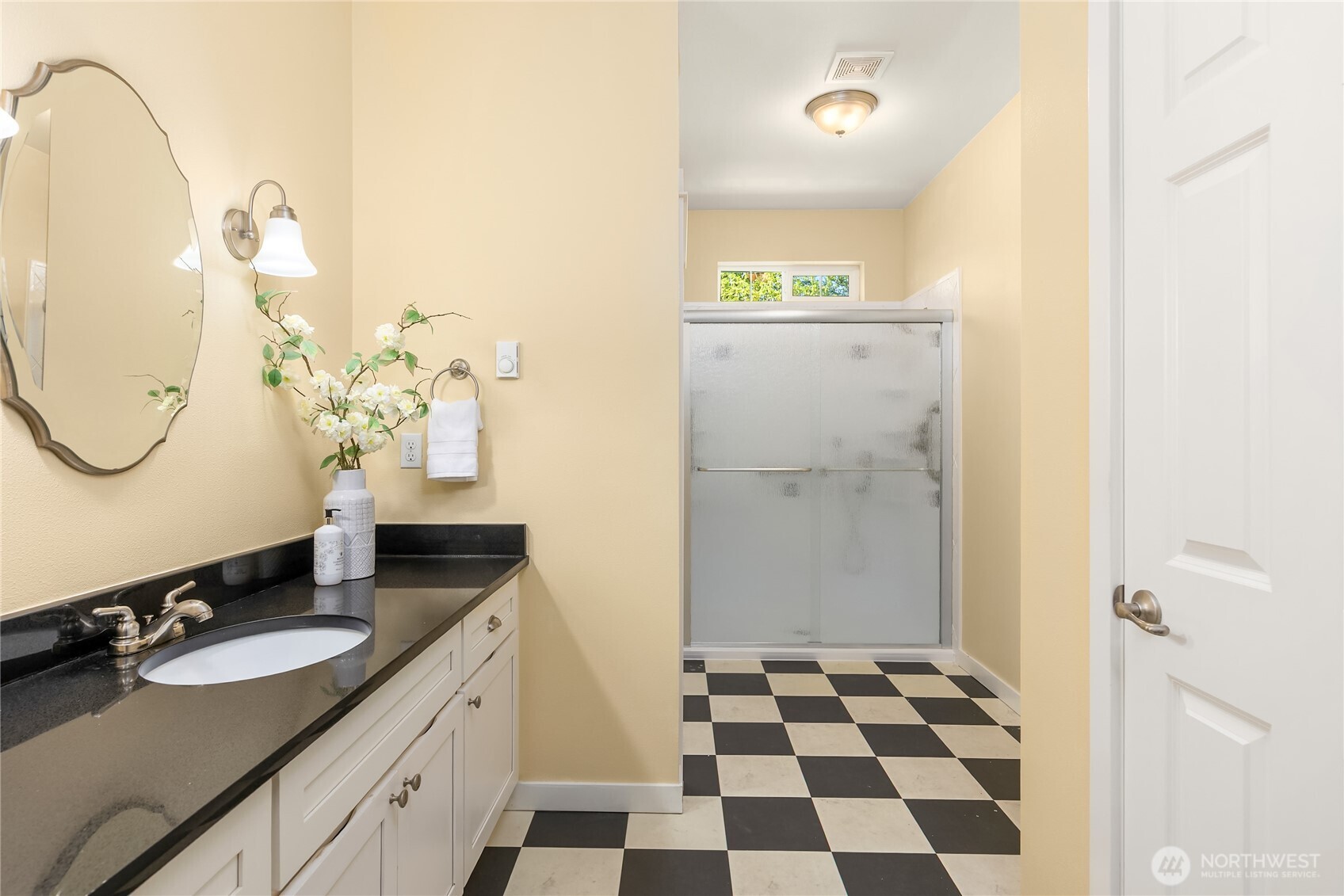 20367 Fortune Place NE, Poulsbo, WA 98370