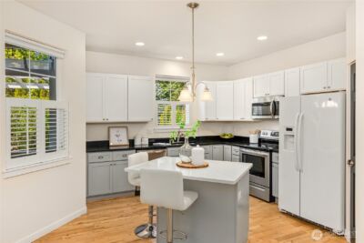 20367 Fortune Place NE, Poulsbo, WA 98370 - Photo 2