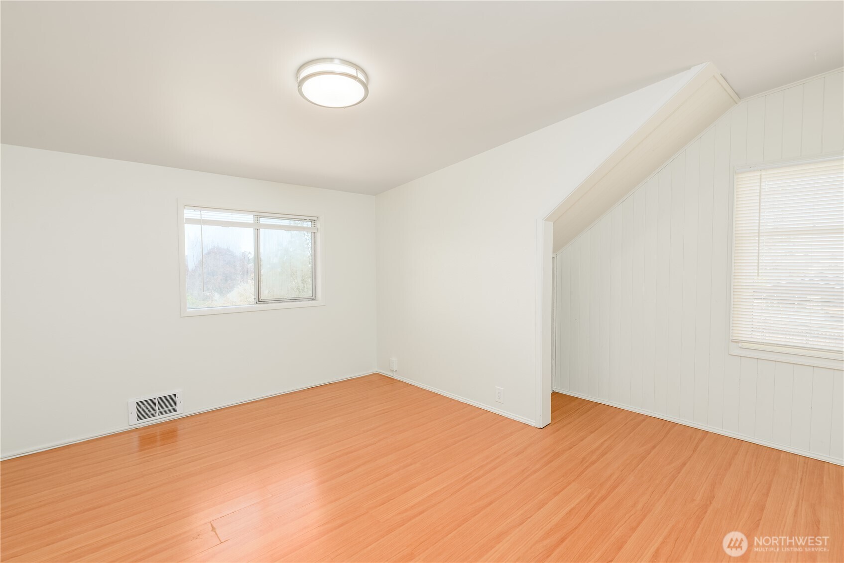 405 W Spruce Street , Sequim, WA 98362