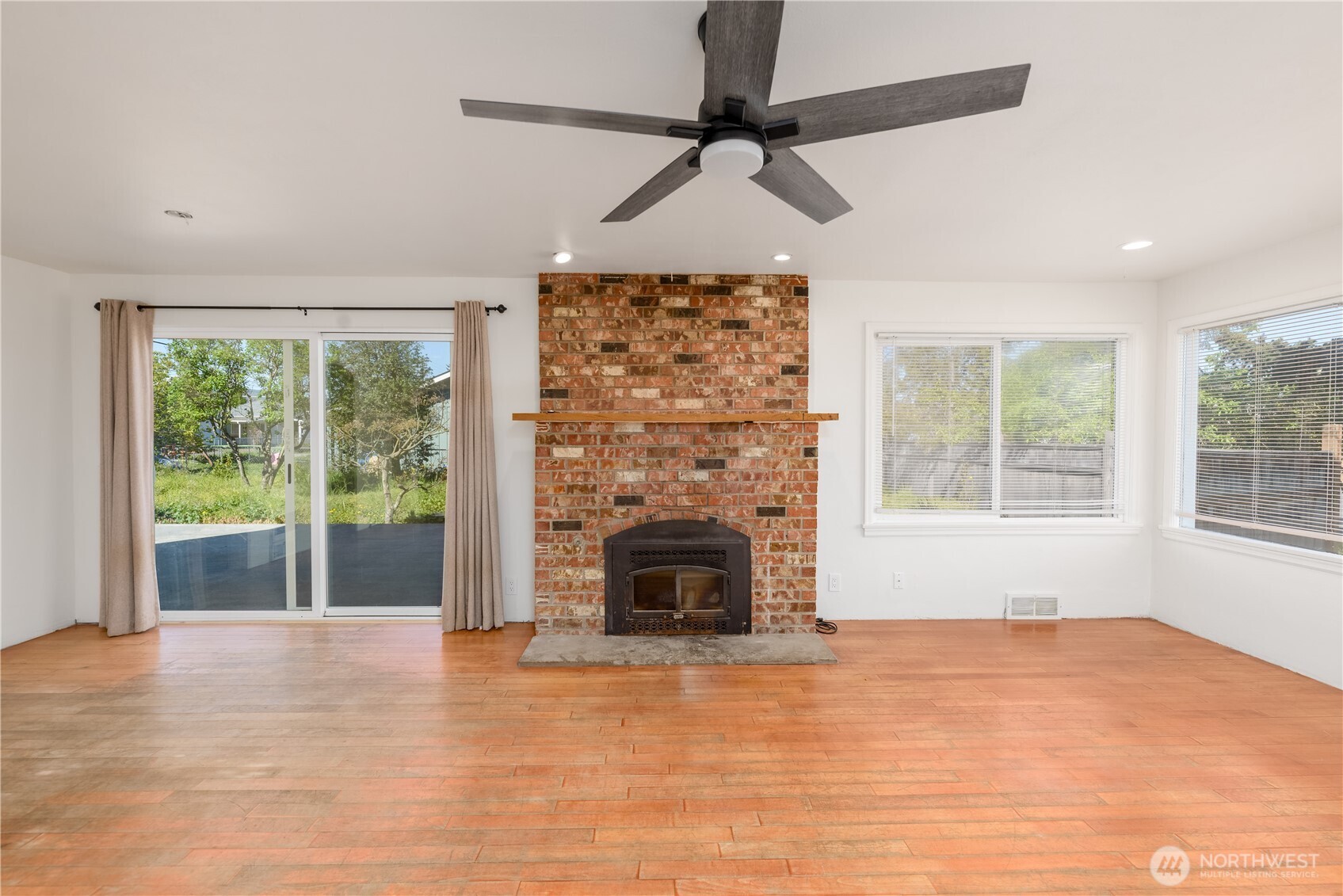 405 W Spruce Street , Sequim, WA 98362
