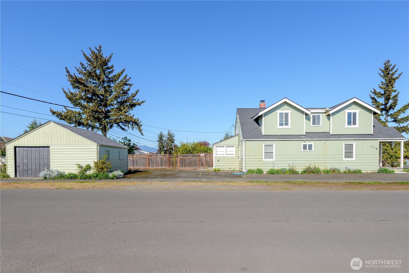 405 W Spruce Street , Sequim, WA 98362