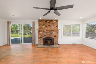 405 W Spruce Street , Sequim, WA 98362 - Photo 4