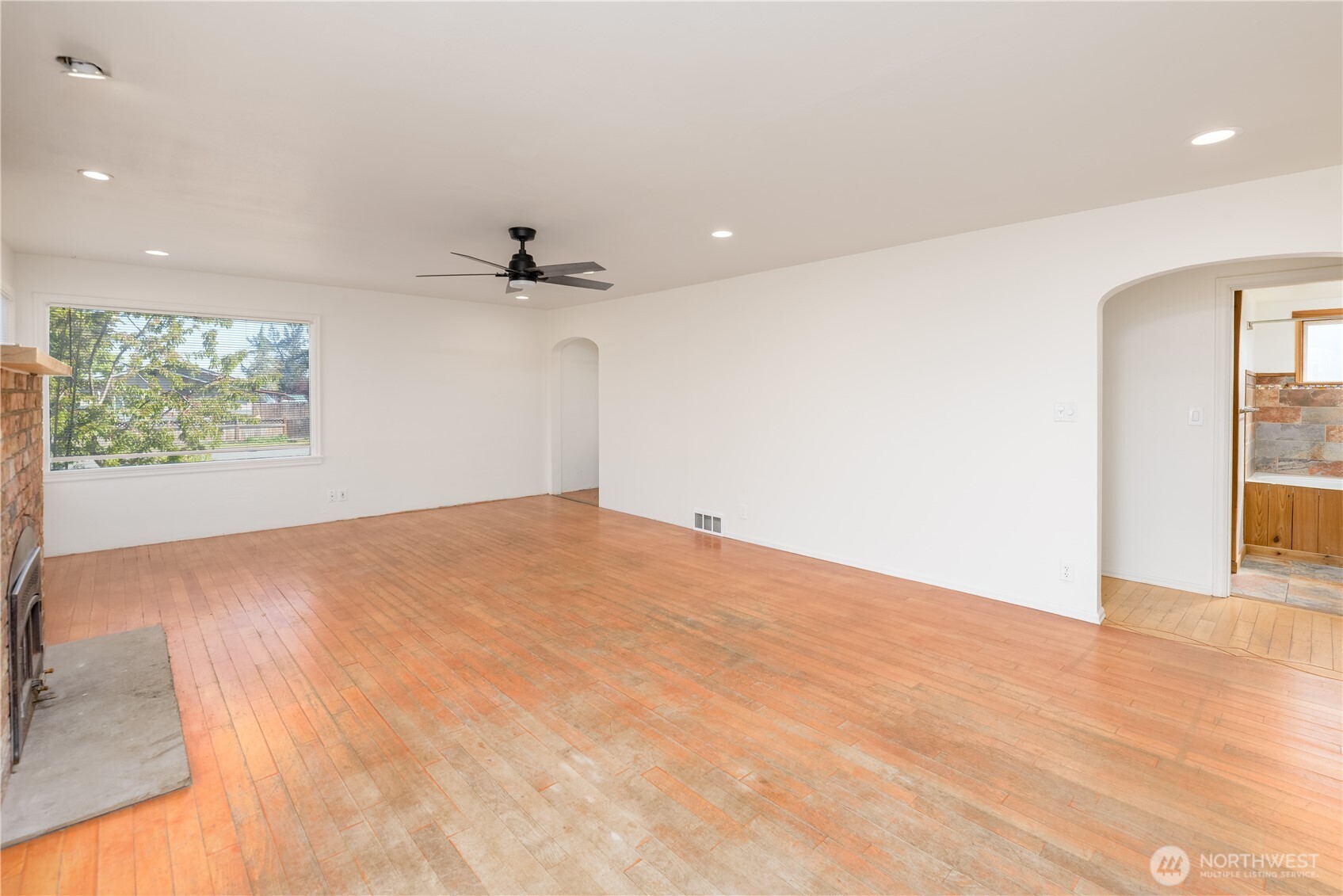 405 W Spruce Street , Sequim, WA 98362
