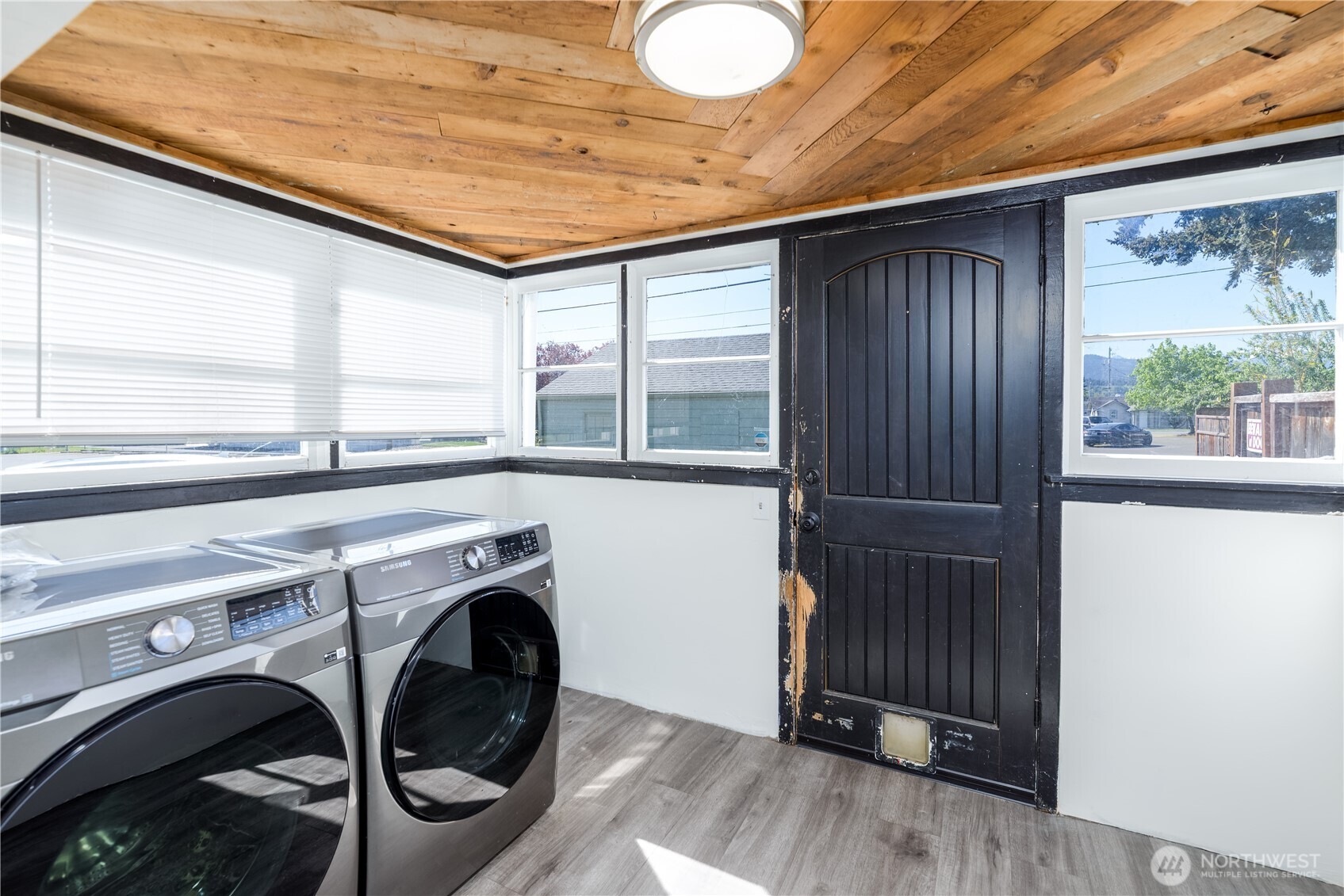 405 W Spruce Street , Sequim, WA 98362
