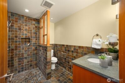 10403 NE Seaborn Road , Bainbridge Island, WA 98110-3173 - Photo 34