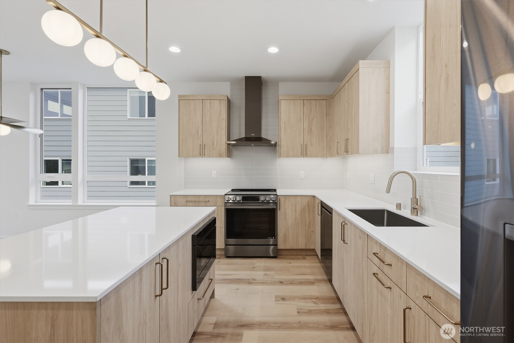 805 NW 63rd Street #A, Seattle, WA 98107