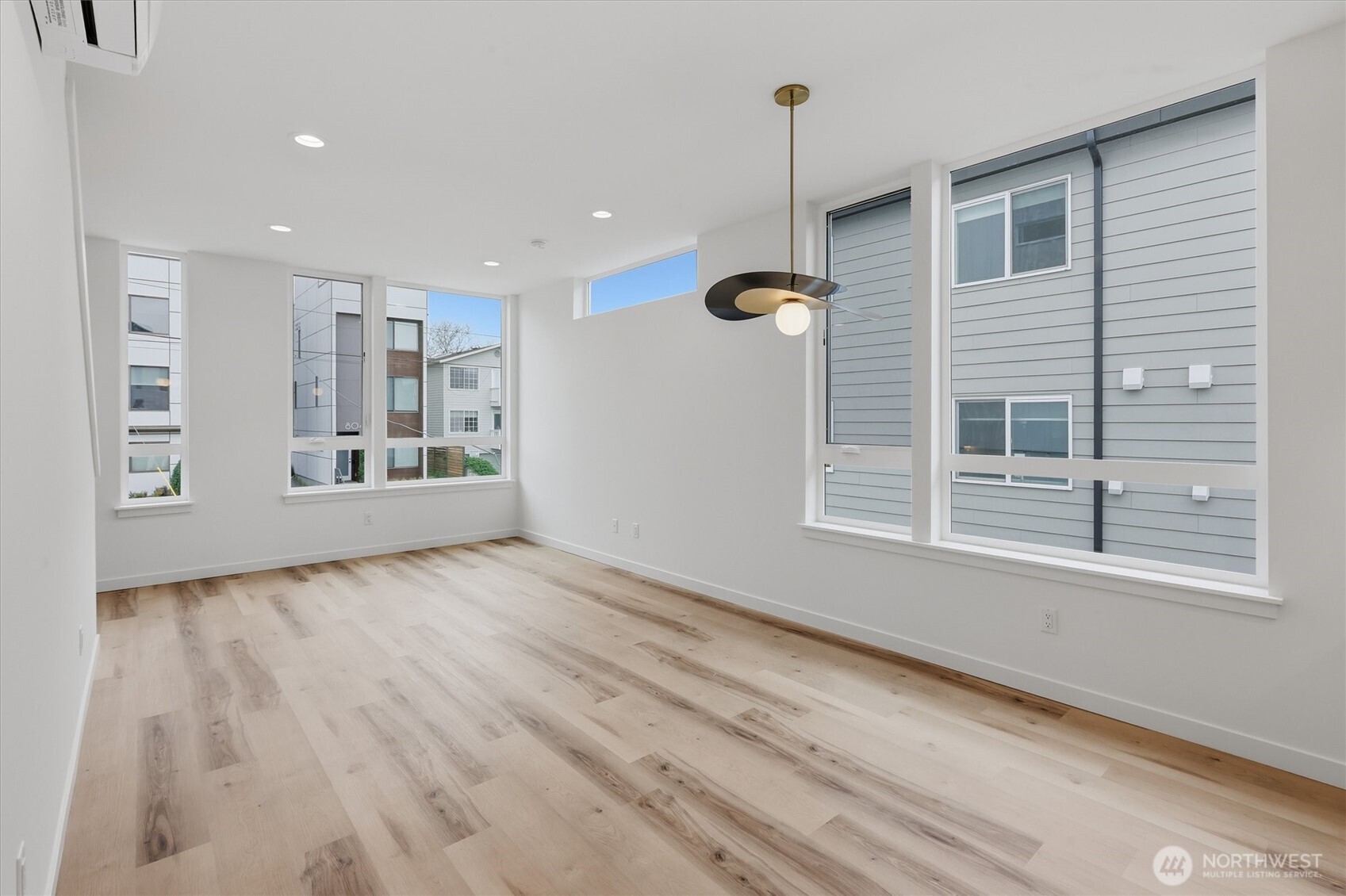 805 NW 63rd Street #A, Seattle, WA 98107