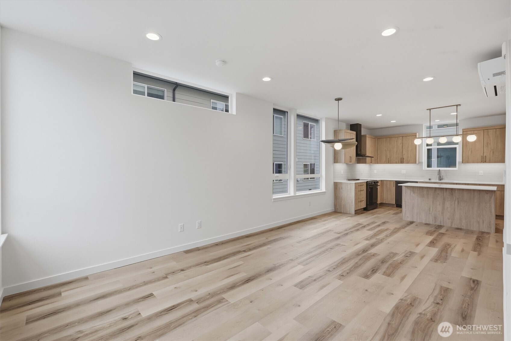 805 NW 63rd Street #A, Seattle, WA 98107