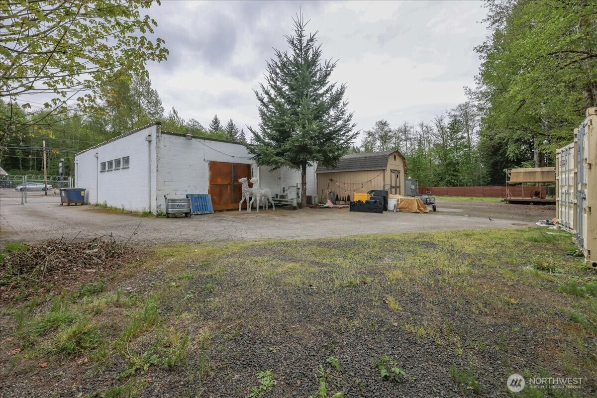 23611 NE State Route 3 , Belfair, WA 98528