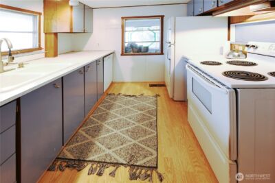 18501 52nd Avenue #61, Lynnwood, WA 98037 - Photo 5