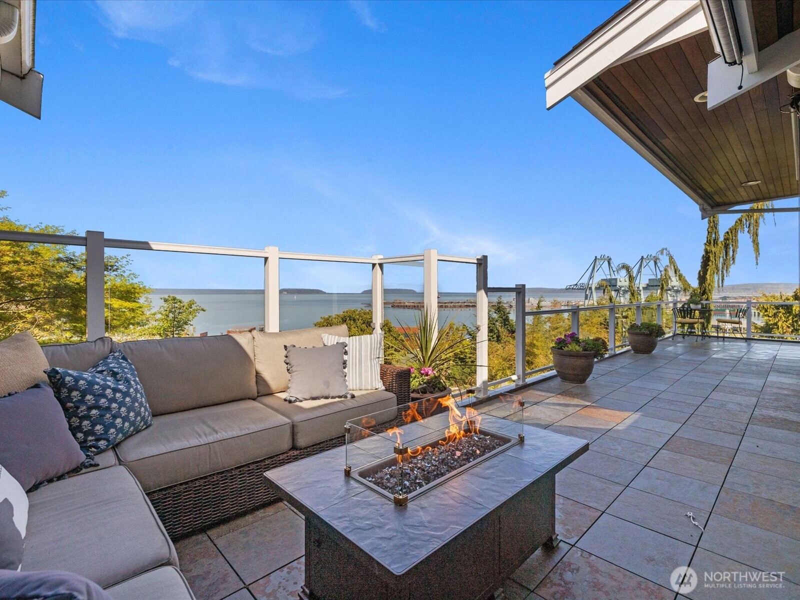 603 Warren Avenue , Everett, WA 98201