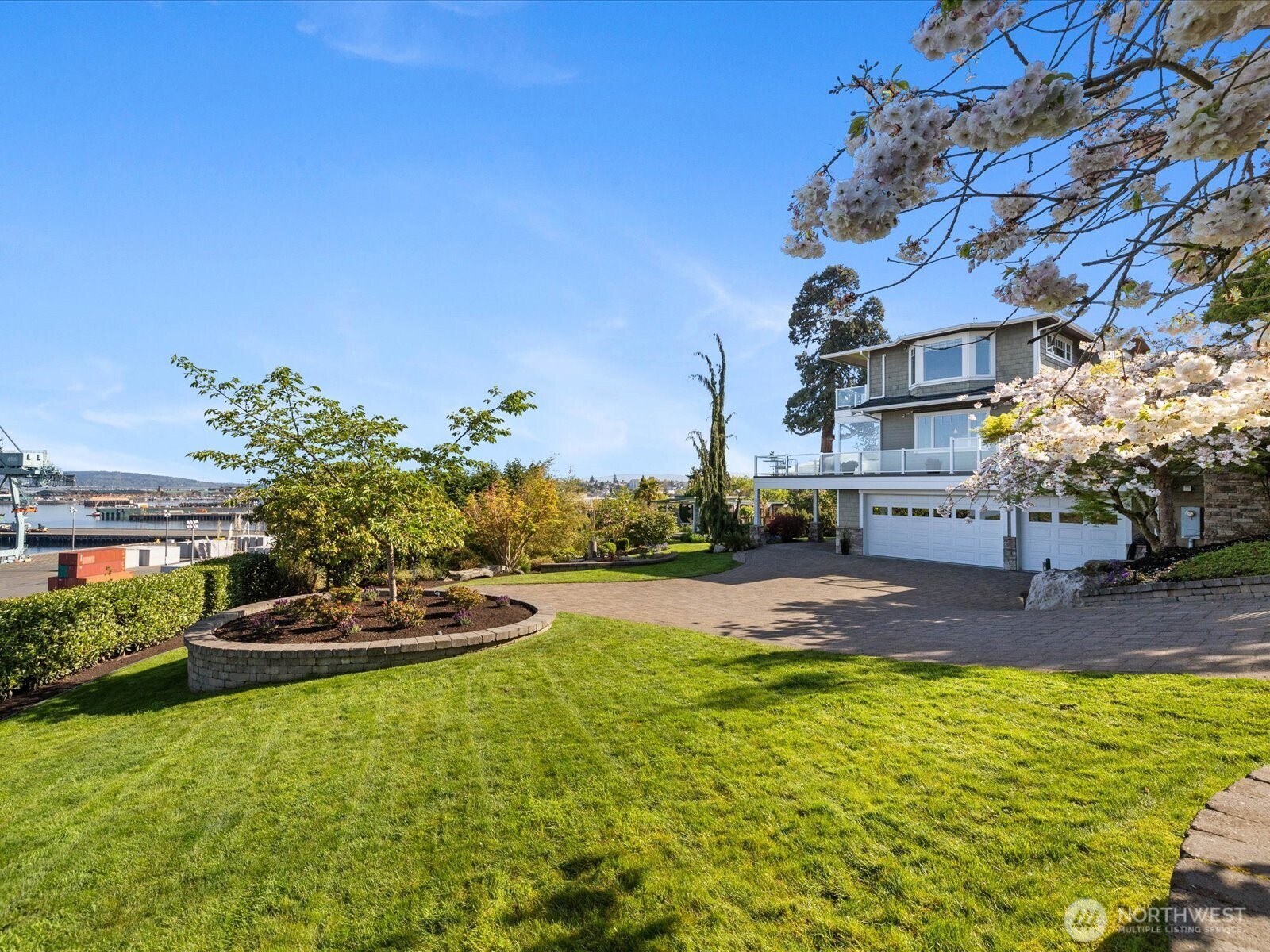 603 Warren Avenue , Everett, WA 98201