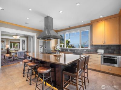 603 Warren Avenue , Everett, WA 98201 - Photo 10