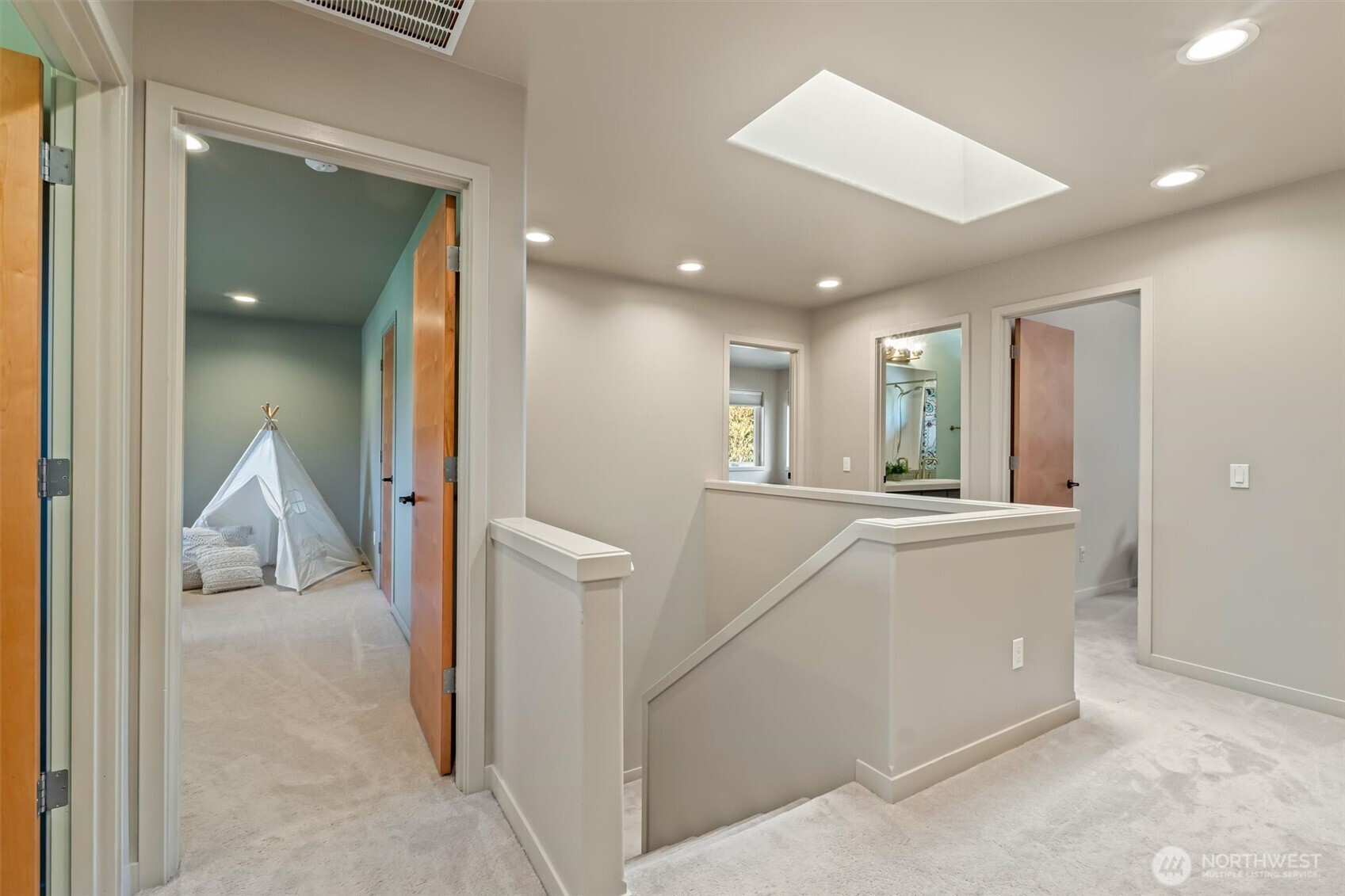11339 40th Avenue NE, Seattle, WA 98125