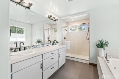11339 40th Avenue NE, Seattle, WA 98125 - Photo 17