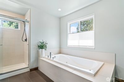 11339 40th Avenue NE, Seattle, WA 98125 - Photo 18