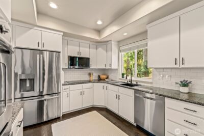 11339 40th Avenue NE, Seattle, WA 98125 - Photo 9