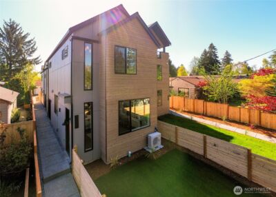 10330 14th Avenue NW, Seattle, WA 98177 - Photo 13