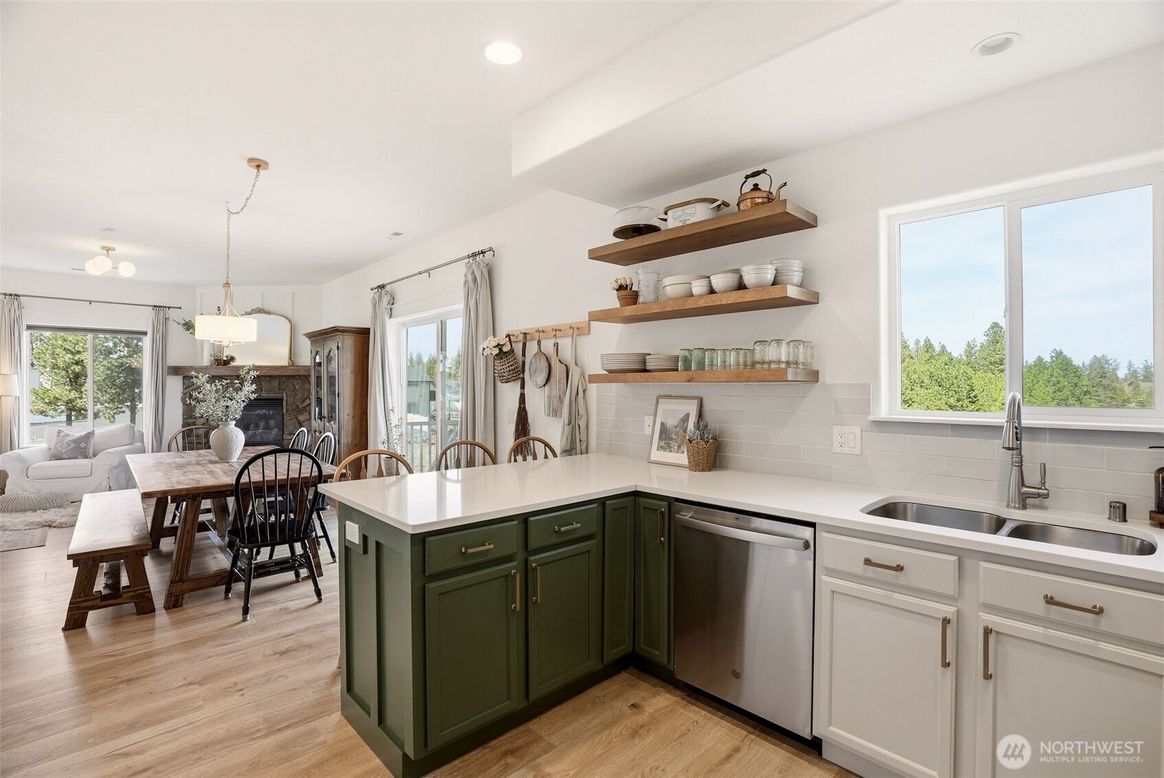 1024 S Vandals Court , Spokane, WA 99224
