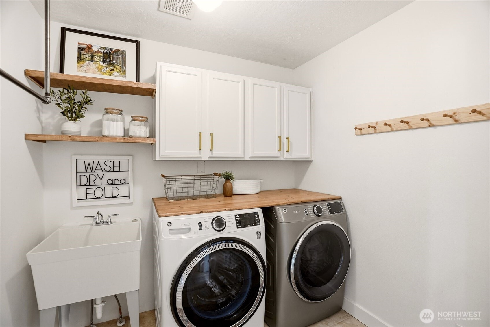 1024 S Vandals Court , Spokane, WA 99224